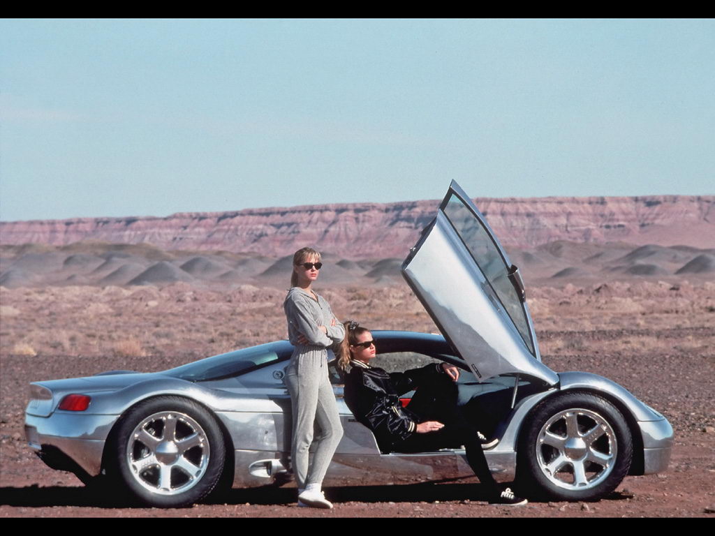 Audi Avus Concept 1991 005.jpg